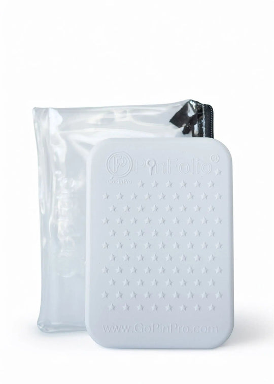 Mini PinFolio Board with Safe'N'Go Pouch - Pinfinity - Augmented Reality Collectible Pins